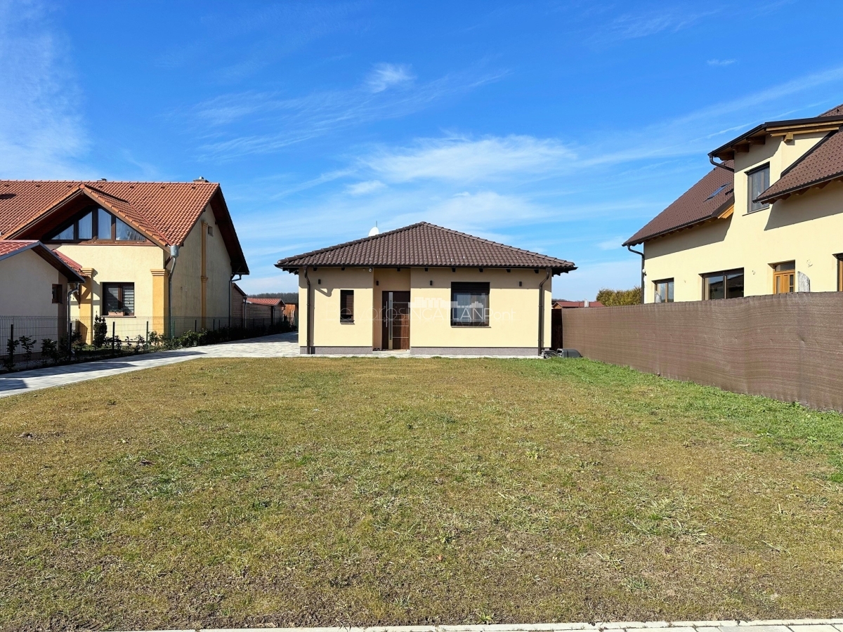 Nárai